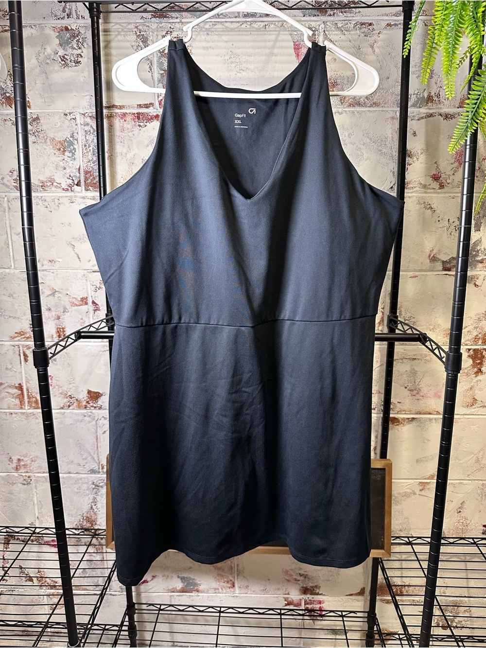 GapFit Black V-Neck Sleeveless Dress w/Built in shorts